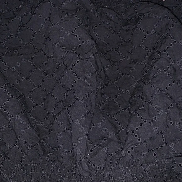 Divided (H&M) Black Short Sleeve Crop Top - Picture 3 of 3